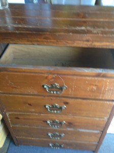 Original Dresser